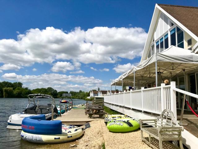 Lakeside Restaurant and watersports on Spring Lake